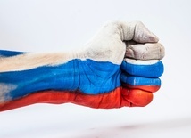 Rosjanie masowo uruchamiają na okupowanych obszarach kraju centra tortur