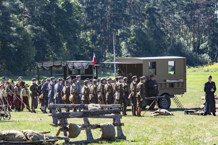 Bolszewika goń, goń, goń. Rekonstrukcja Cudu nad Wisłą