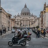 Tanie loty do Rzymu: Twoja brama do wiecznego miasta