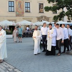 Relikwie św. Teresy z Lisieux na krakowskim Rynku