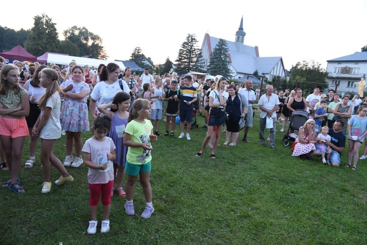 Festyn gromadzi mieszkańców nie tylko z Mokrzysk. 