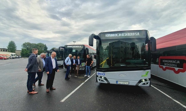 Bielsko-Biała. Komunikacja Beskidzka otrzymała cztery niskoemisyjne autobusy Solaris