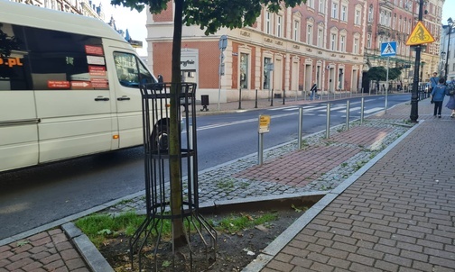 Katowice. Niejasne przepisy parkingowe tematem dywagacji