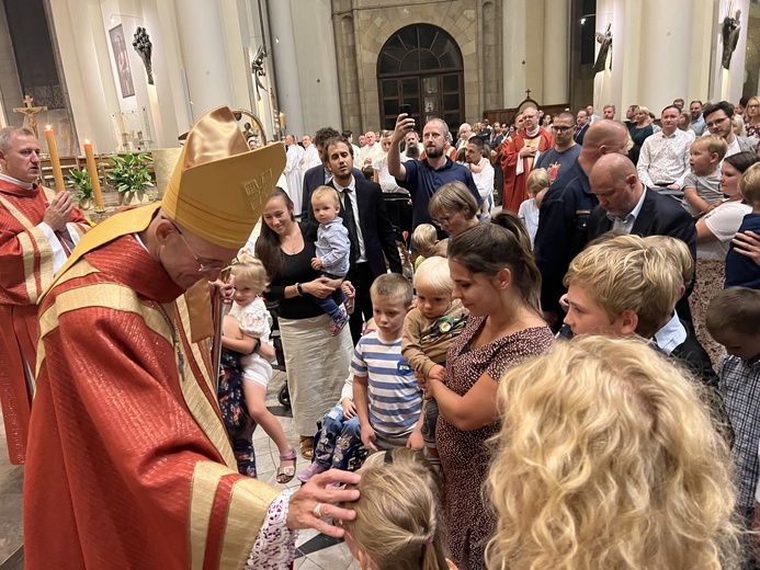 Abp Galbas: Zanim będzie ewangelizacja, musi być formacja