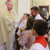 Stulatka ma się dobrze. Parafia na Piaskach Wielkich świętuje swój jubileusz