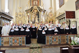Benedykacja ksieni w klasztorze w Żarnowcu