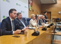 Dąbrowa Górnicza. Odbyła się debata pod hasłem "Zdrowie po wyborach – kluczowe wyzwania"
