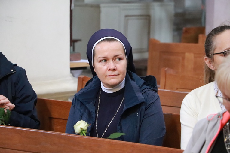 X Diecezjalna Pielgrzymka Kobiet "Przy sercu Maryi" - wędrówka