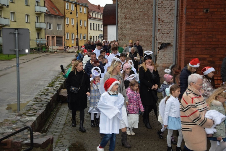 Orszak Wszystkich Świętych w Złocieńcu