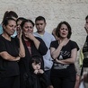 Rodziny ofiar ataku na kościół św. Porfiriusza w Gazie