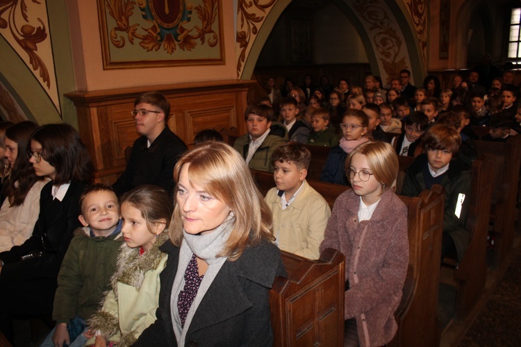 Wielkie święto Szkoły Podstawowej w Czarnym Dunajcu