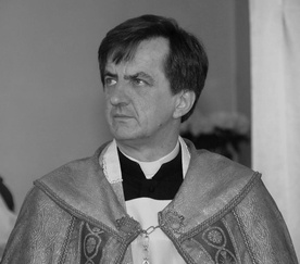 Śp. ks. Jacek Mikulski.