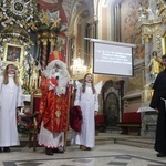 Wprowadzenie relikwii św. Mikołaja do bazyliki w Rychwałdzie