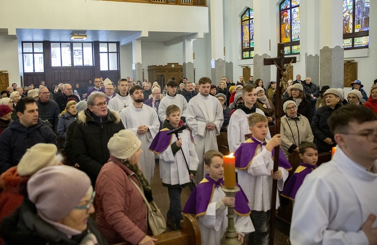 Prymas Polski w Białogardzie, cz. 1