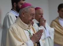 Przewodniczący Episkopatu: niech nowy rok będzie wypełniony zgodą, szacunkiem i otwartością na bliźnich