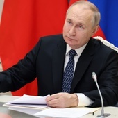 Brytyjskie MSZ: przestajemy importować rosyjski LNG, "odcinając Putina od funduszy na wojnę"