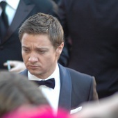 Słynny aktor Jeremy Renner w stanie krytycznym po wypadku 