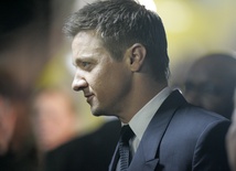 Gwiazdor filmowy Jeremy Renner opuścił po ciężkim wypadku szpital