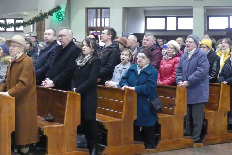 Orszak Trzech Króli w Bielsku-Białej 2023 - na Mszy św. w Aleksandrowicach