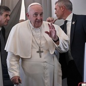 Papież: świat jest w stanie wojny i samozniszczenia