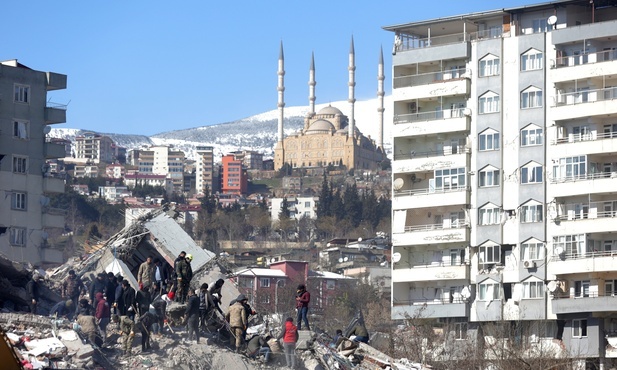 Turcja-Syria: Nowy tragiczny bilans ofiar trzęsienia ziemi