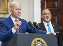 Prezydent Biden powołuje zespół do zbadania niezidentyfikowanych obiektów