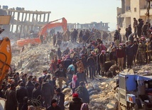 Trzęsienie ziemi spowodowało wielkie zniszczenia m.in. w Aleppo, mieście bardzo mocno doświadczonym tragediami podczas niedawnej wojny domowej w Syrii.