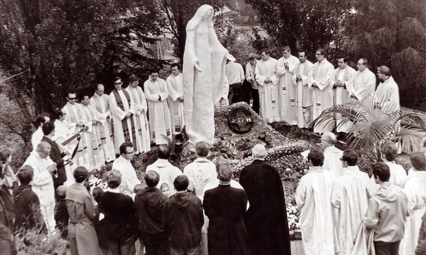 11 czerwca 1973 roku, Krościenko. Akt oddania Maryi ruchu oazowego.