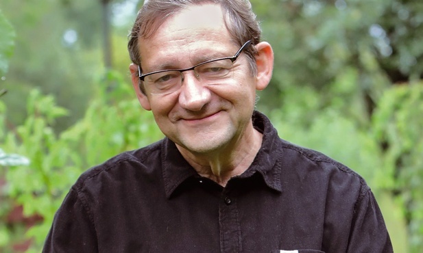 Dr Leszek Trząski  jest zastępcą dyrektora w Śląskim Ogrodzie Botanicznym w Mikołowie.