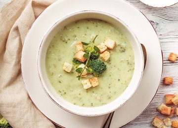 Zupa krem  z brokułów
