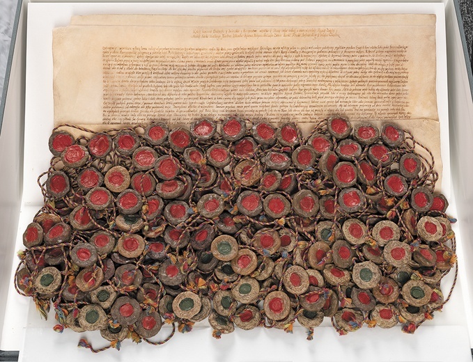 Kopia konserwatorska aktu konfederacji warszawskiej z 1573 r. 