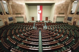 Pierwsze posiedzenie nowo wybranego Sejmu powinno się odbyć najpóźniej 14 listopada.