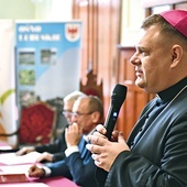 – Nasza diecezja chociaż nie jest prawnym sukcesorem średniowiecznego biskupstwa, odwołuje się do jego tradycji – zauważył biskup.