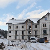 Budowa budynku mieszkalnego w Szlachtowej dla podopiecznych szczawnickiego koła PSONI.
