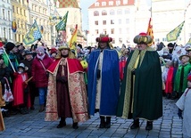 Wrocławski pochód cieszy się od dawna ogromną popularnością. Bierze w nim udział każdego roku od kilkunastu do nawet 30 tys. uczestników.