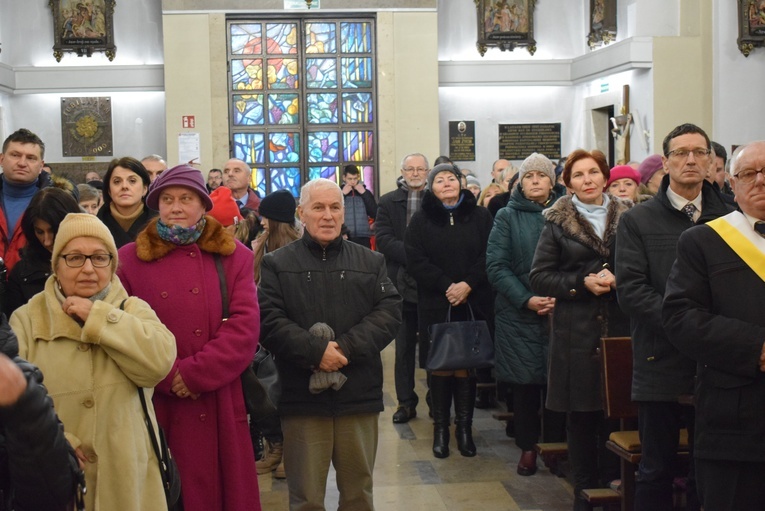 We wspólnej modlitwie uczestniczyli przedstawiciele różnych grup duszpasterskich.