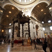 Baldachim w Bazylice Świętego Piotra zostanie odrestaurowany