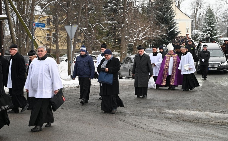 Pogrzeb śp. ks. kanonika Jana Nalepy w Rzykach