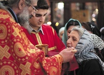 	Podczas Wielkiego Postu Msze w cerkwiach prawosławnych odbywają się tylko w soboty i niedziele.