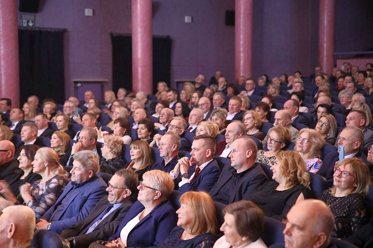 Sala w czasie koncertu była wypełniona po brzegi.