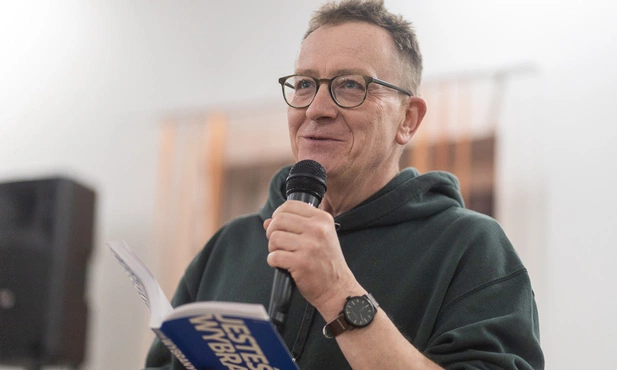 W trakcie spotkania była możliwość kupienia jego nowej książki pt. "Jesteś wybrany".