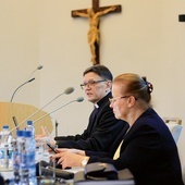 Polityk i teolog podczas spotkania w Muzeum Diecezjalnym.