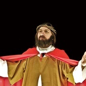 	W rolę Jezusa wcieli się po raz pierwszy Łukasz Mianowski.