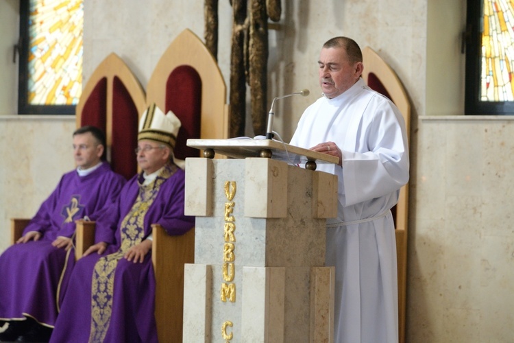 Wielkopostny dzień skupienia nadzwyczajnych szafarzy