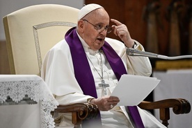 Papież: artyści mogą być posłańcami pokoju