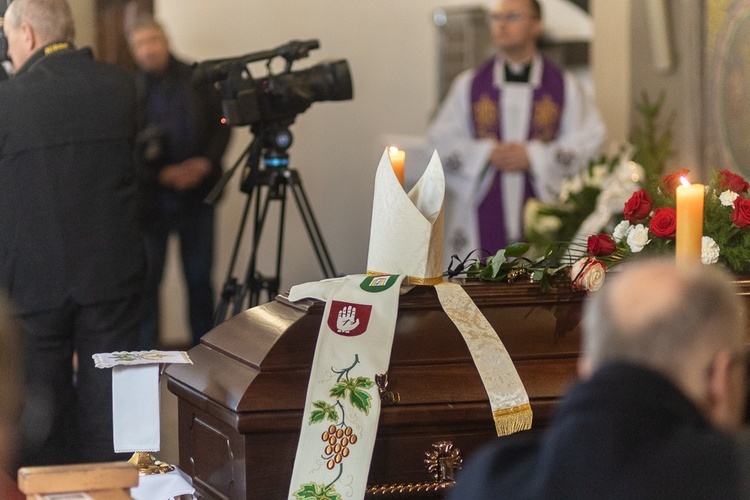 Pogrzeb ks. inf. Józefa Strugarka
