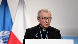 Kard. Parolin: pierwszym warunkiem negocjacji rosyjsko-ukraińskich jest zaprzestanie agresji