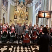 Zespół zapewnił oprawę muzyczną Mszy św., a po jej zakończeniu zaprezentował koncert pieśni patriotycznych i religijnych. 