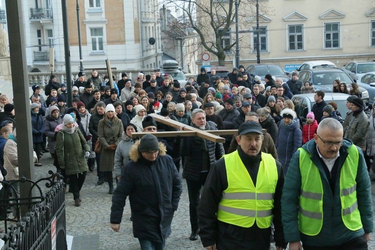 Droga Krzyżowa KWC