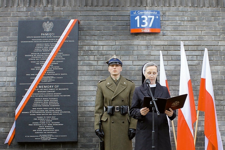 Uroczystość z udziałem przedstawicieli IPN odbyła się w asyście wojskowej.